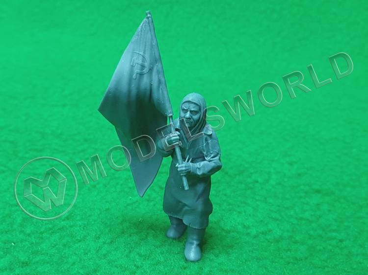 Фигура "Бабушка с красным флагом". Масштаб 1:35 - фото 1