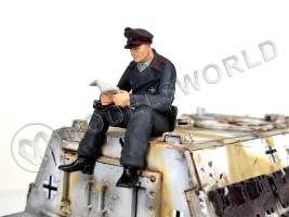 Фигура танкиста, Германия, лето 1943 г., поза 4. Масштаб 1:35
