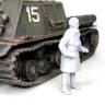 Фигура командира танка СССР, зима  1943 г., поза 1. Масштаб 1:35