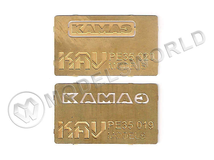 Набор фототравления буквы и табличка на решетку радиатора "КАМАЗ". Масштаб 1:35 - фото 1