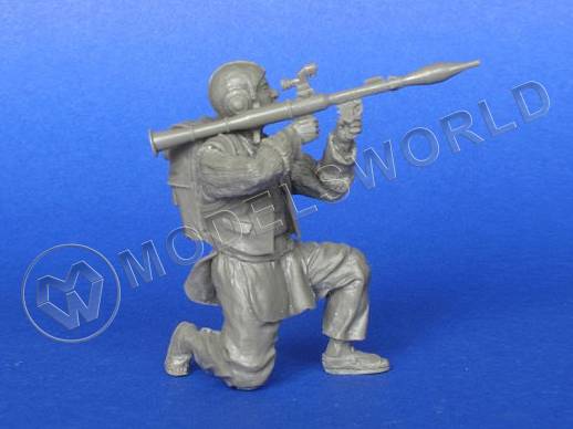 Фигура Моджахед с РПГ-7, Афганистан. Масштаб 1:35 - фото 1