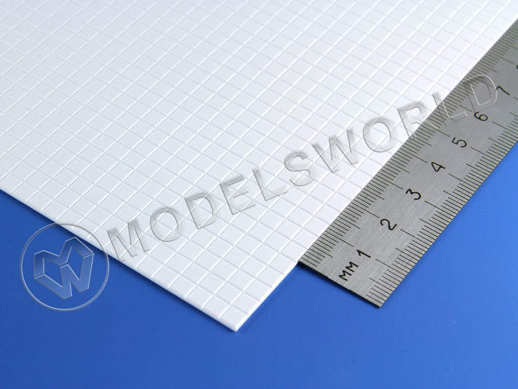 Квадратная плитка 4.2х4.2 мм, толщина 1 мм, лист 15х30 см Квадратная плитка 4.2х4.2 мм, толщина 1 мм, лист 15х30 см - фото 1